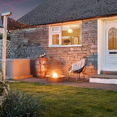 Villa Scar View - Getaway For Two Underbarrow Exterior foto